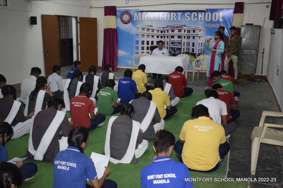 Montfort: Photo Gallery