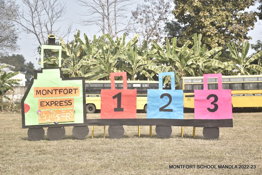 Montfort: Photo Gallery