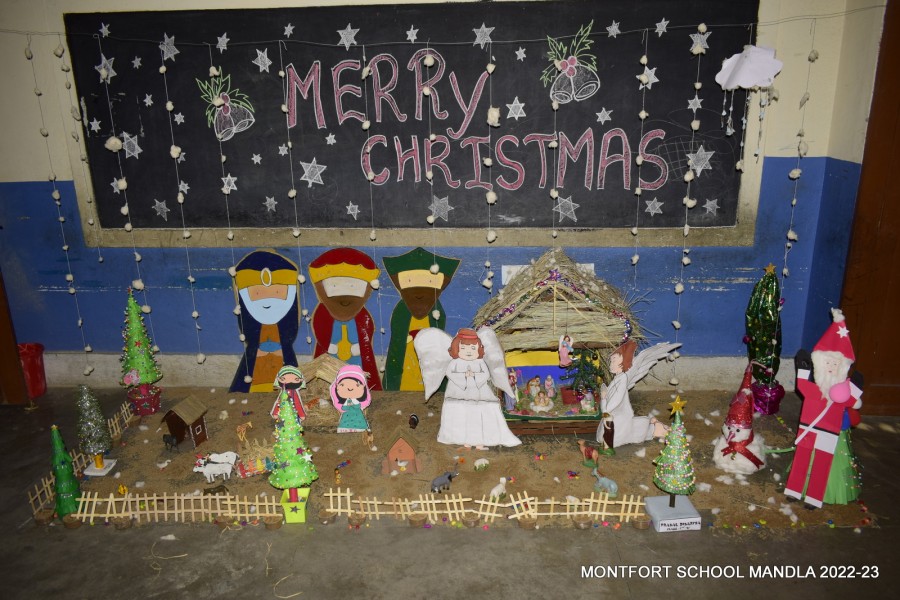 Montfort: Photo Gallery