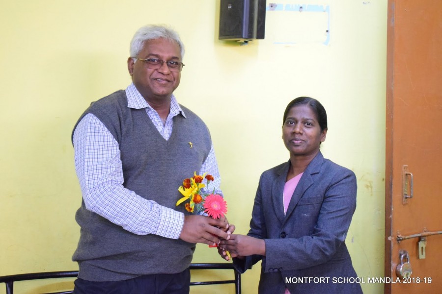 Montfort: Photo Gallery