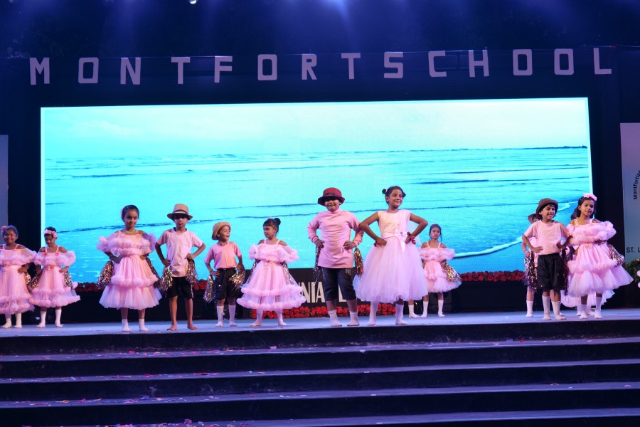 Montfort: Photo Gallery