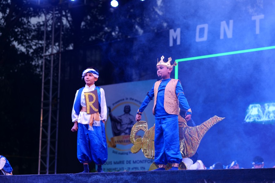 Montfort: Photo Gallery