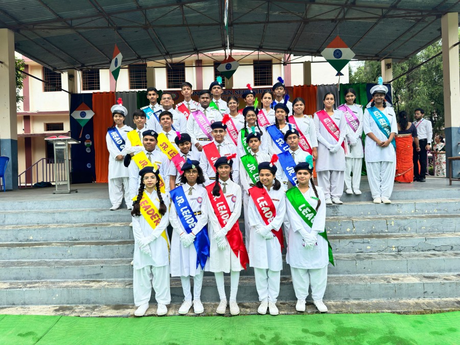 Montfort: Photo Gallery