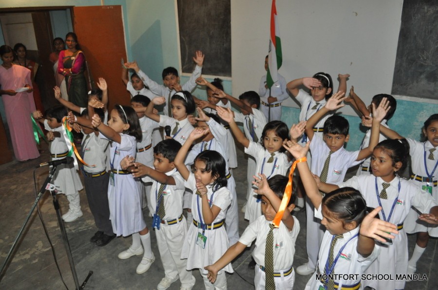 Montfort: Photo Gallery