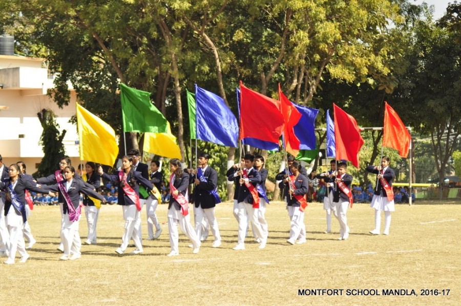 Montfort: Photo Gallery