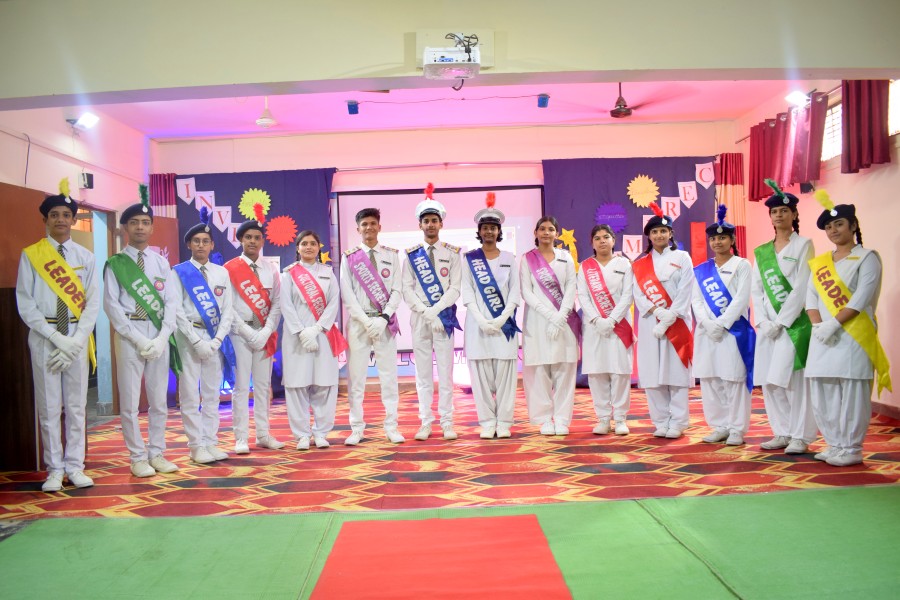 Montfort: Photo Gallery