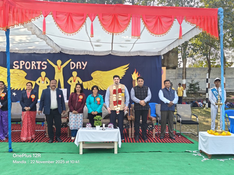 Montfort: Photo Gallery