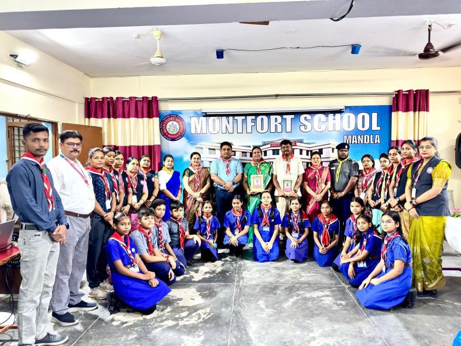 Montfort: Photo Gallery