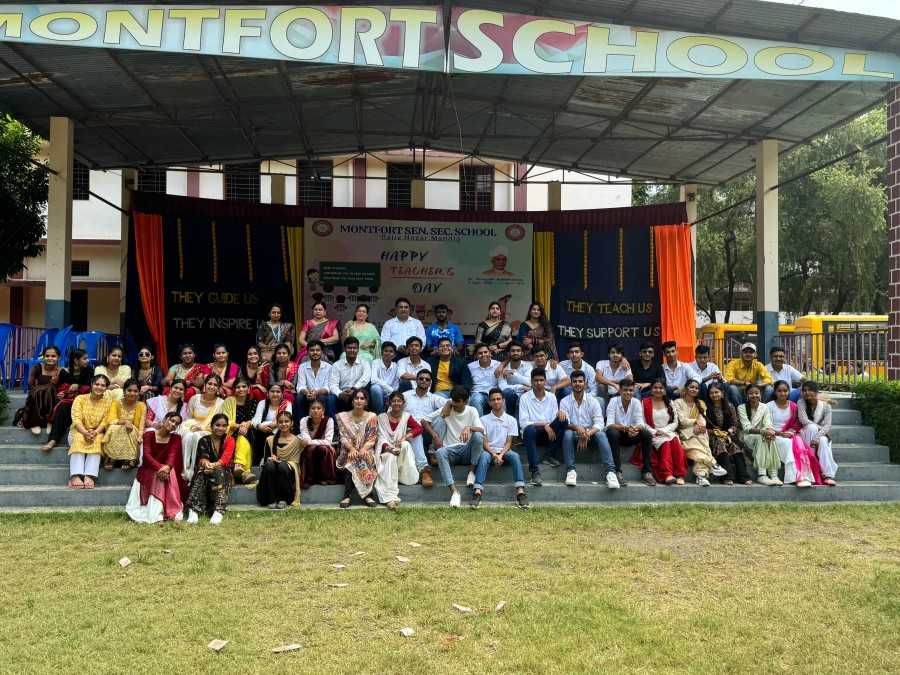 Montfort: Photo Gallery