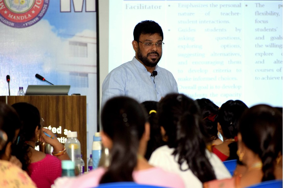 Montfort: Photo Gallery