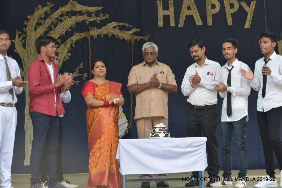 Montfort: Photo Gallery