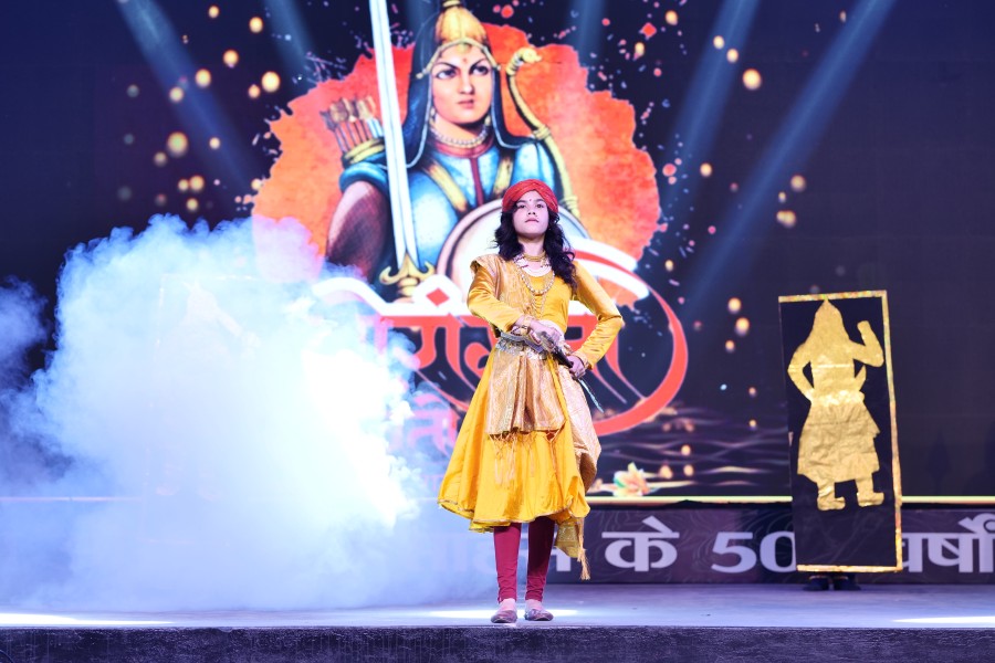 Montfort: Photo Gallery