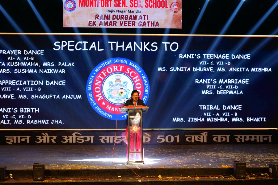 Montfort: Photo Gallery