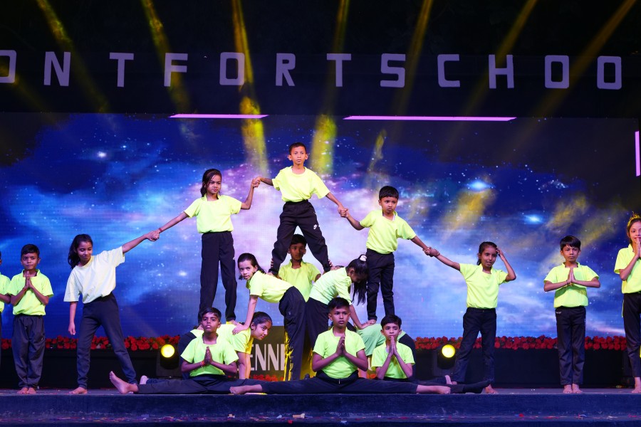 Montfort: Photo Gallery