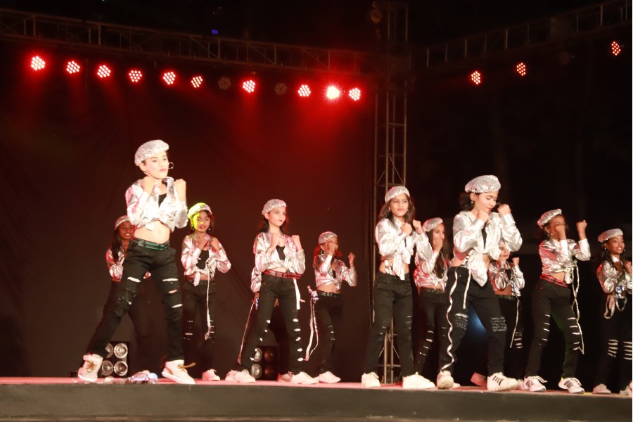 Montfort: Video Gallery