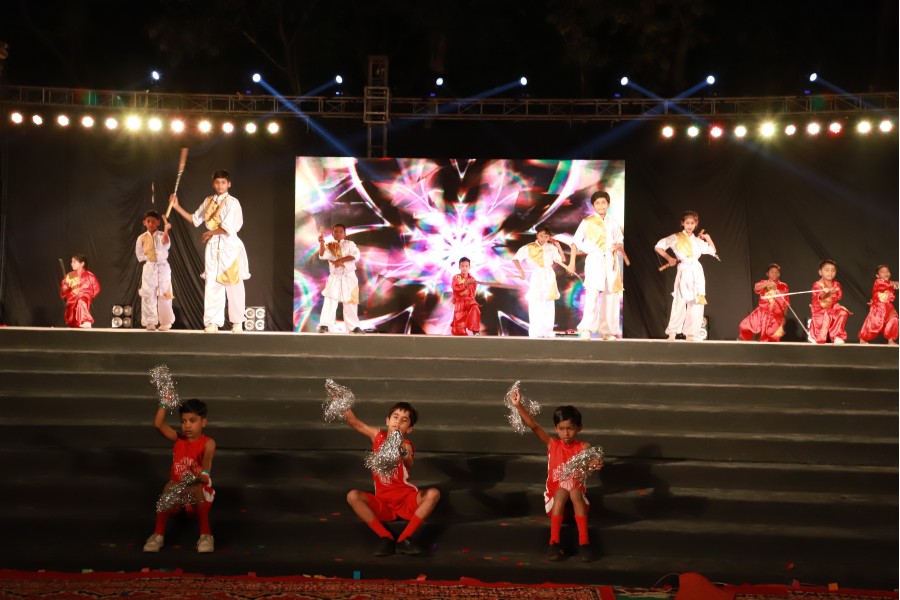 Montfort: Video Gallery